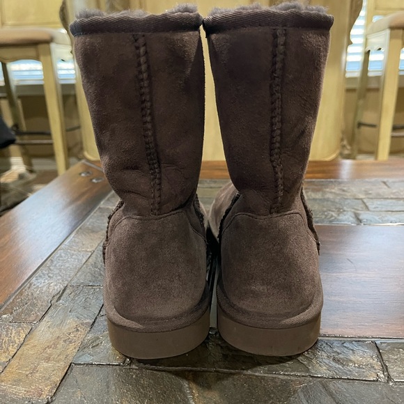 Cozie Steps Classic Short Boots - Picture 9 of 10